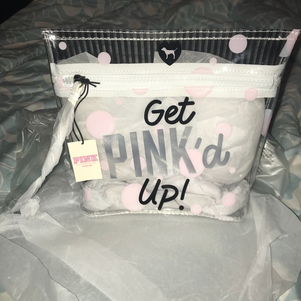 New with tags. Victoria Secret pink bag
